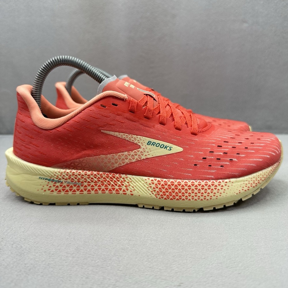 Womens Size 8.5 (B) Brooks Hyperion Tempo Shoes Hot Coral Flan Athletic Running